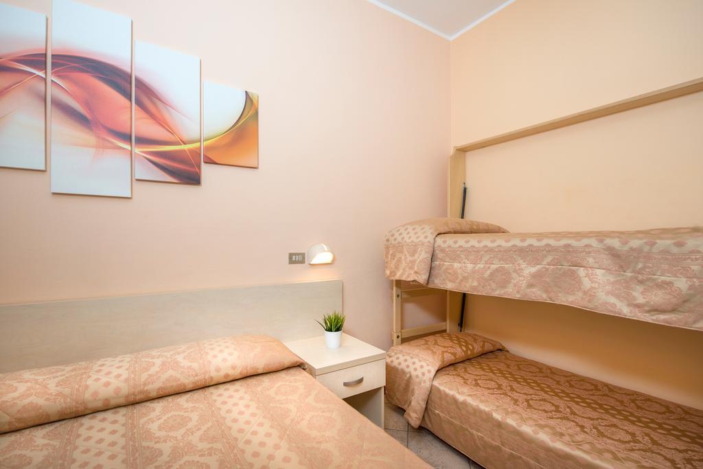 Hotel Cuba Milano Marittima Exterior foto