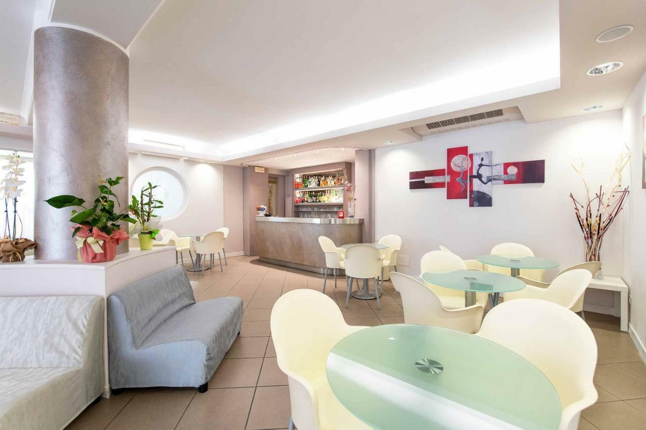 Hotel Cuba Milano Marittima Exterior foto